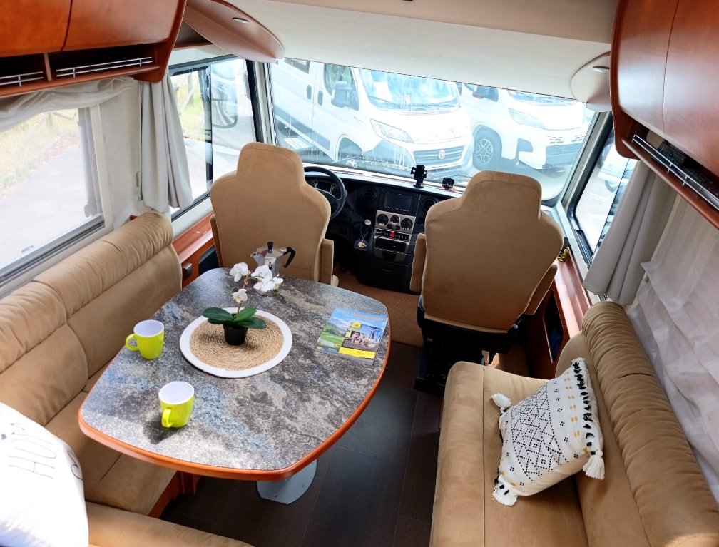 CONCORDE Daily Credo ***Fahrzeug aus echtem High-End-Luxus und winterfester Oberklassen-Technik in einem wendigeren Format***-image-15