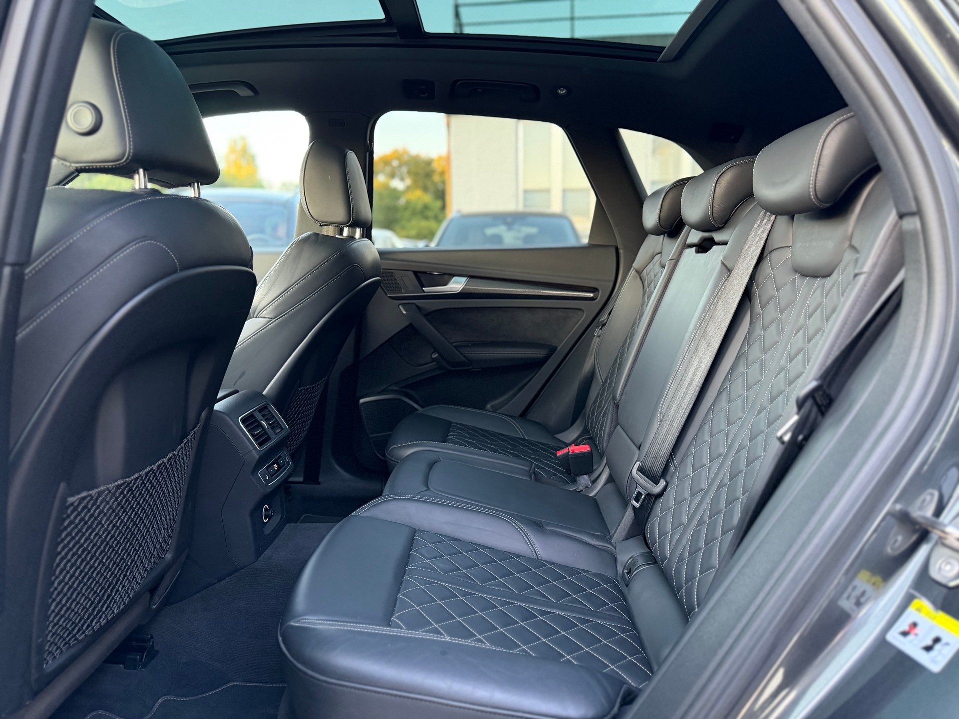 AUDI SQ5 3.0 TFSI quattro S-tronic-image-10