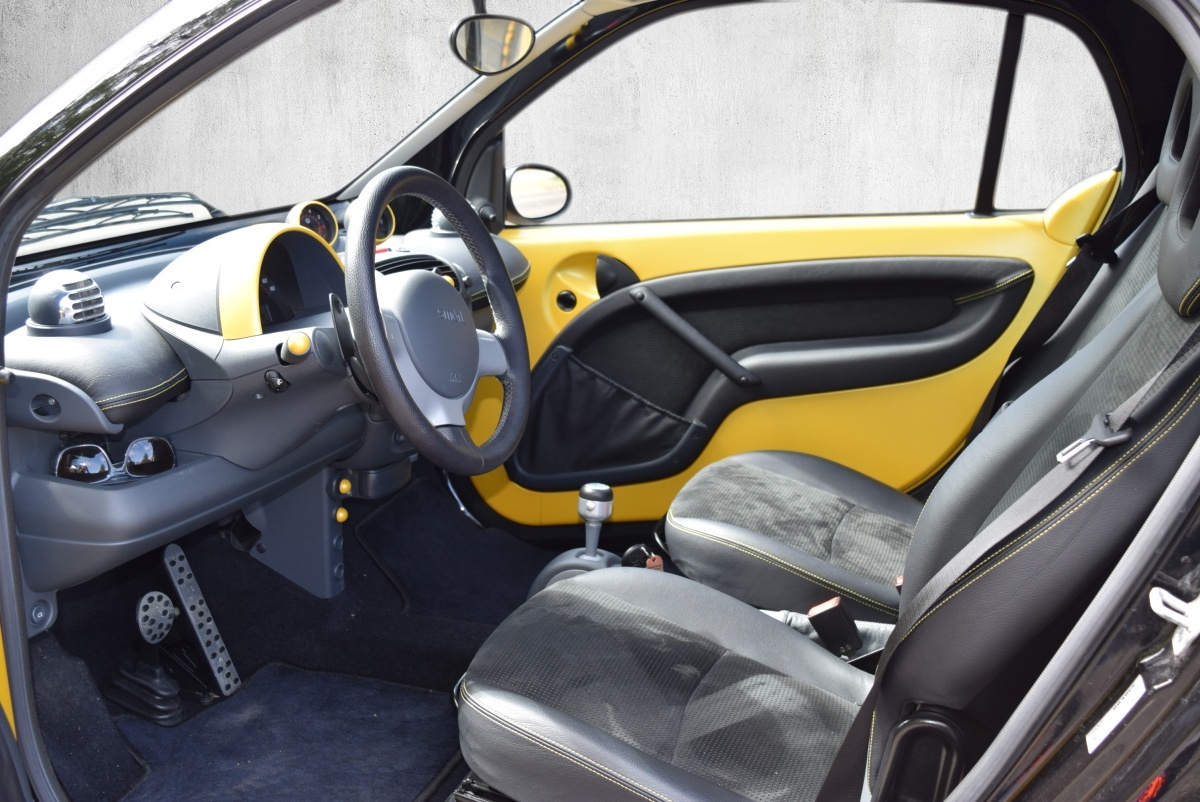 SMART Smart Coupé Brabus-image-8