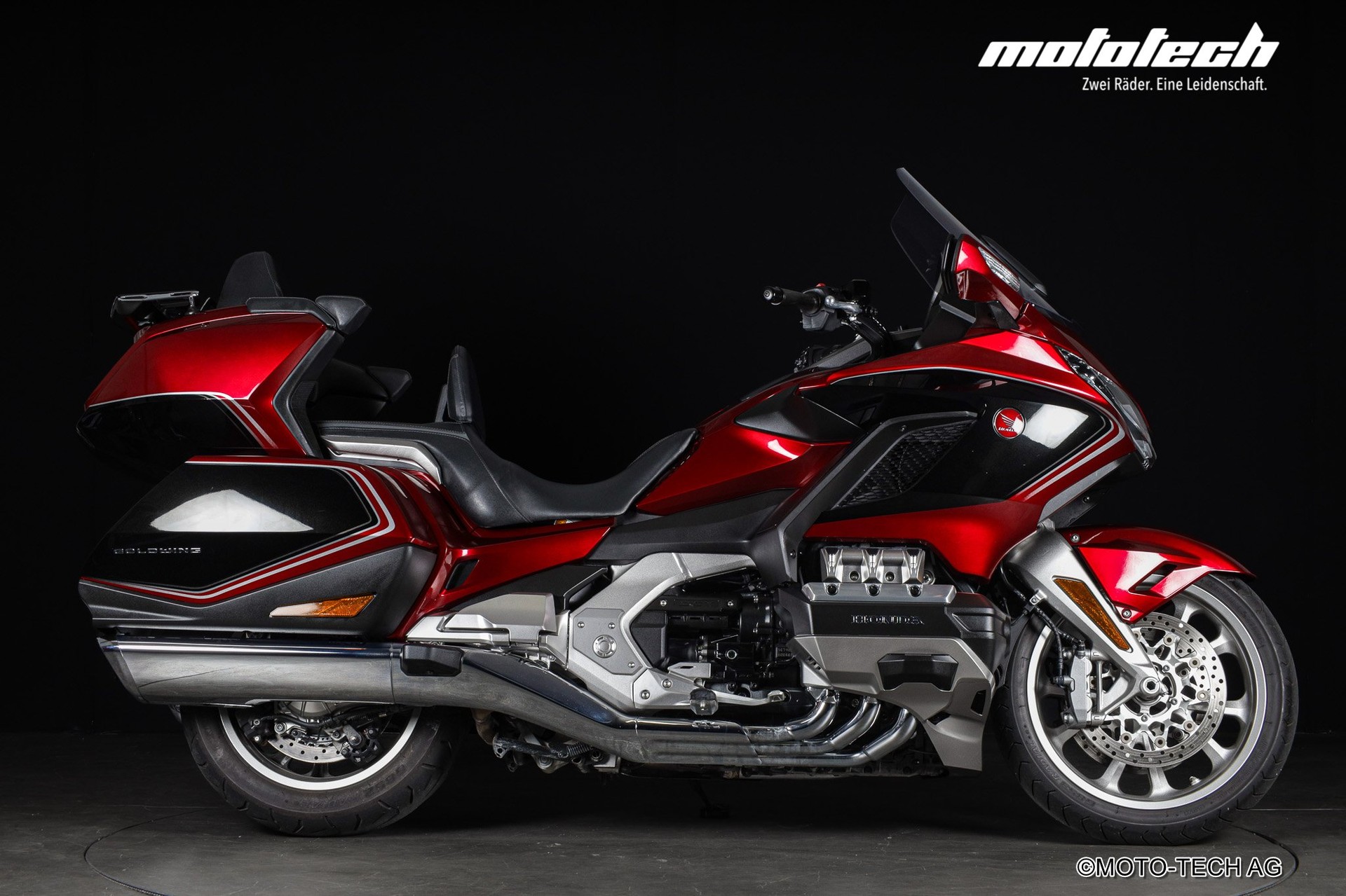 HONDA GL 1800 DA DCT Goldwing-showroom-element-1