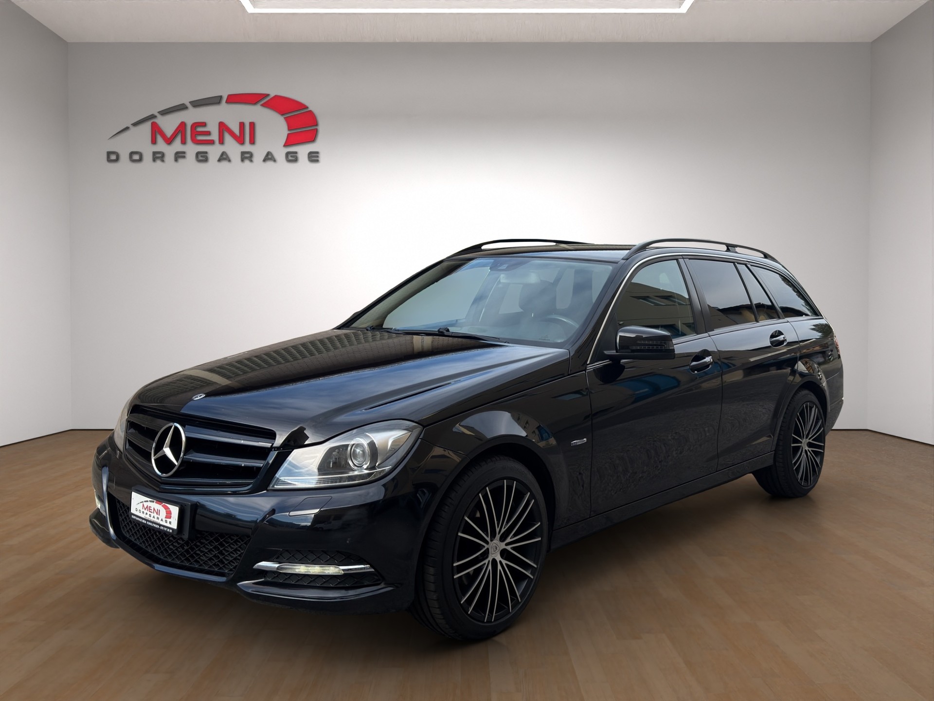 MERCEDES-BENZ C200 CDI-image-2