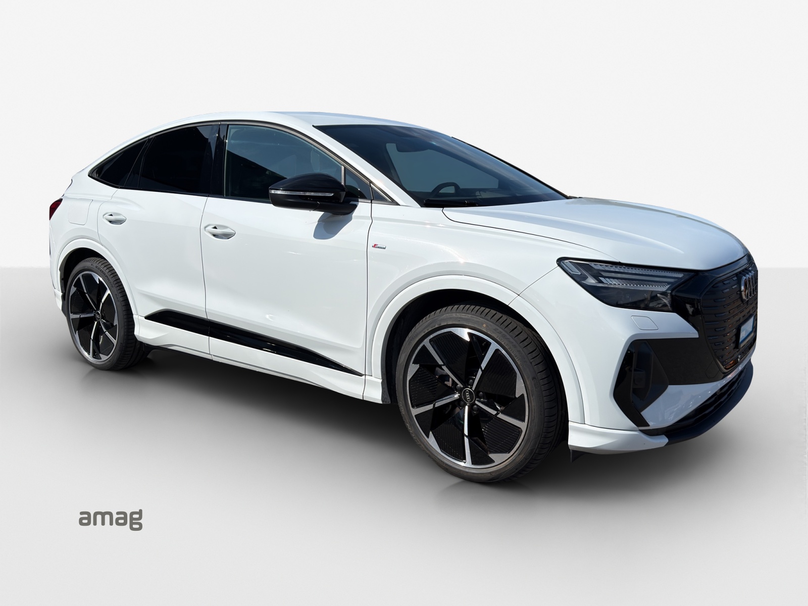 AUDI Q4 Sportback e-tron 50 quattro-image-5