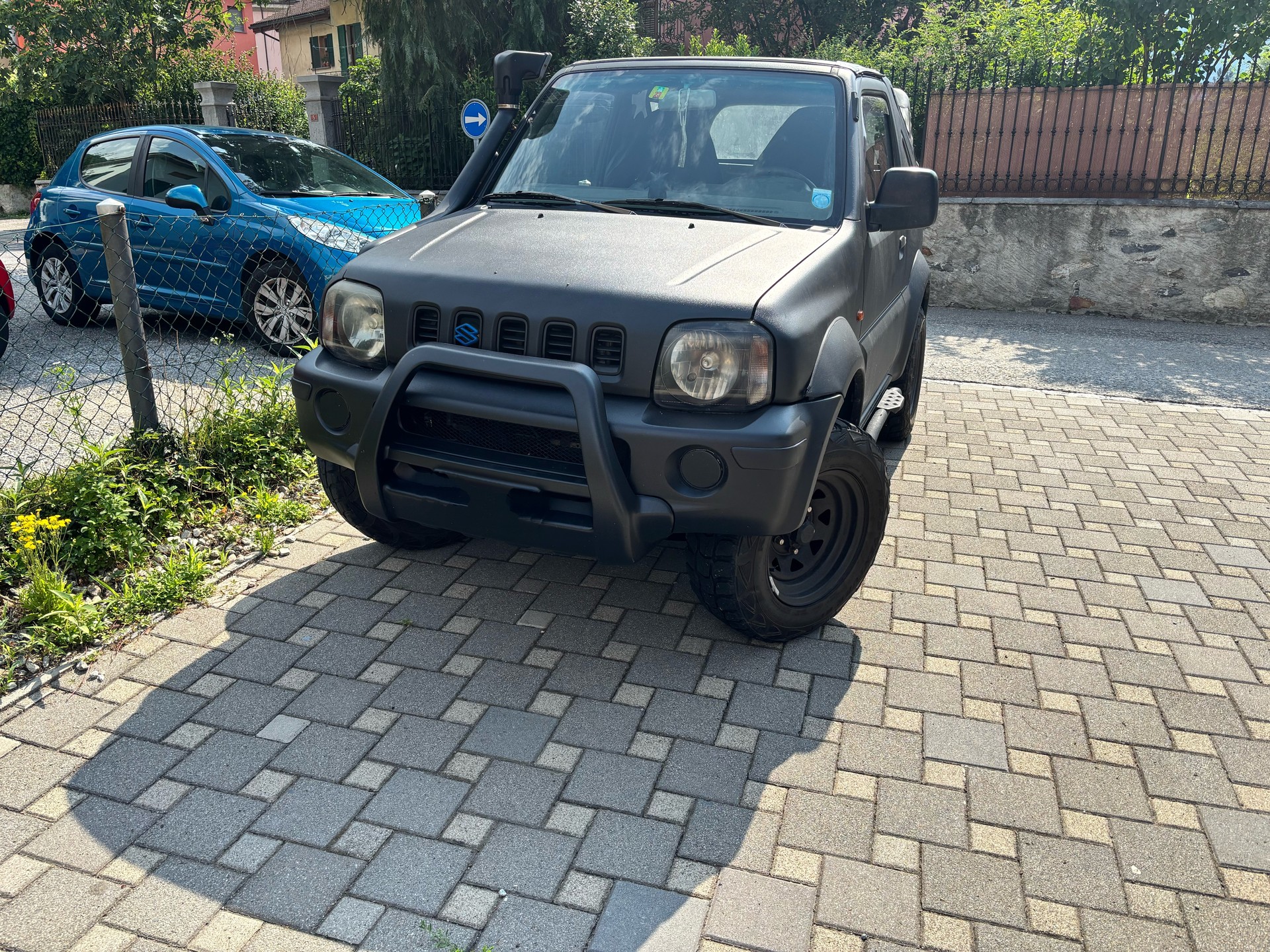 SUZUKI Jimny Cabrio-image-1