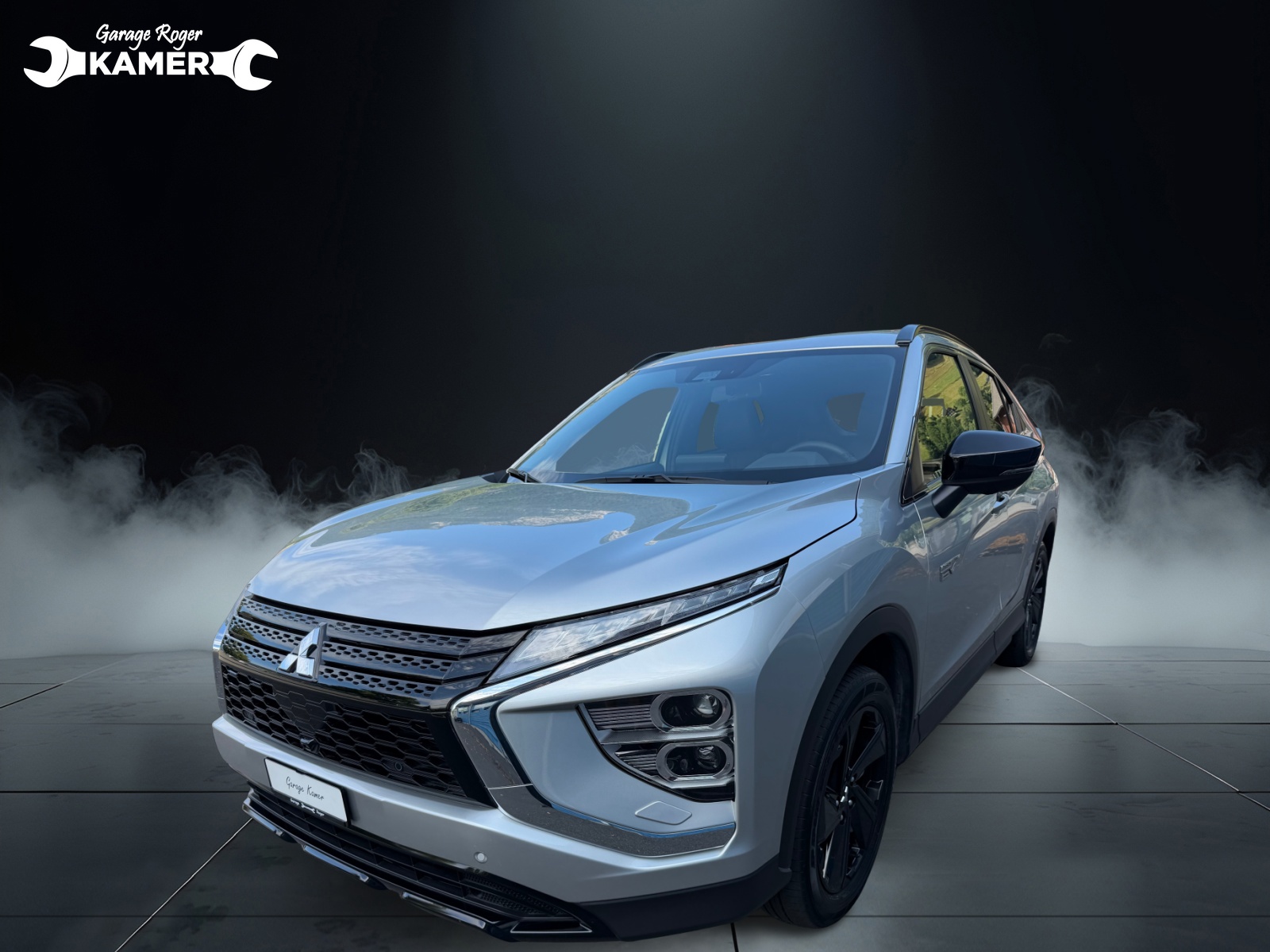 MITSUBISHI Eclipse Cross 2.4 PHEV Blackline 4WD-image-1