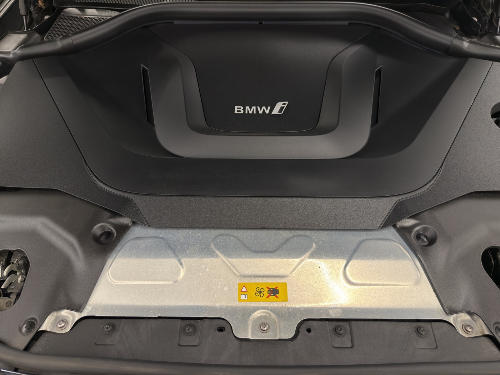 BMW iX3 M Sport-image-23