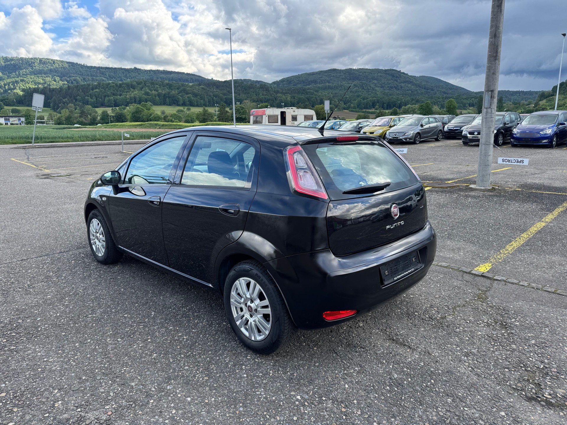 FIAT Punto 1.4 Pop Star-image-4