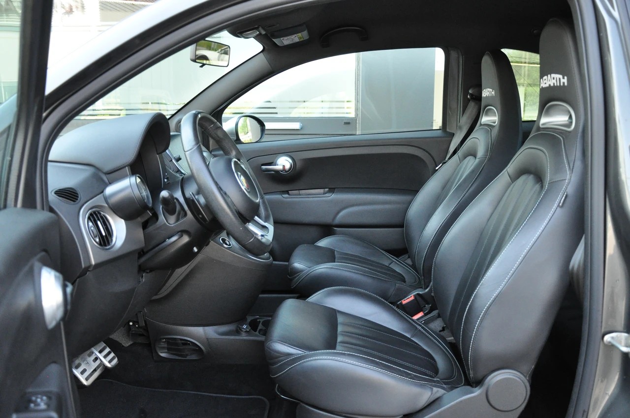 FIAT 595 1.4 16V Turbo Abarth Turismo Dualogic-image-12