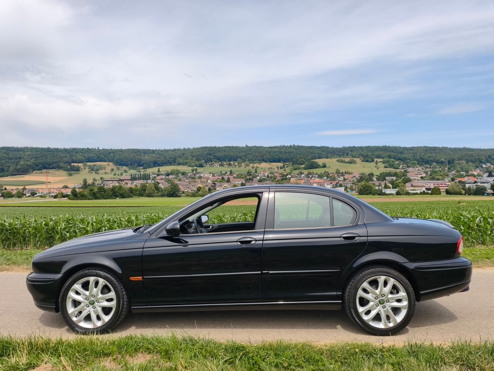 JAGUAR X-Type 3.0 V6 Traction4 Sport-image-2