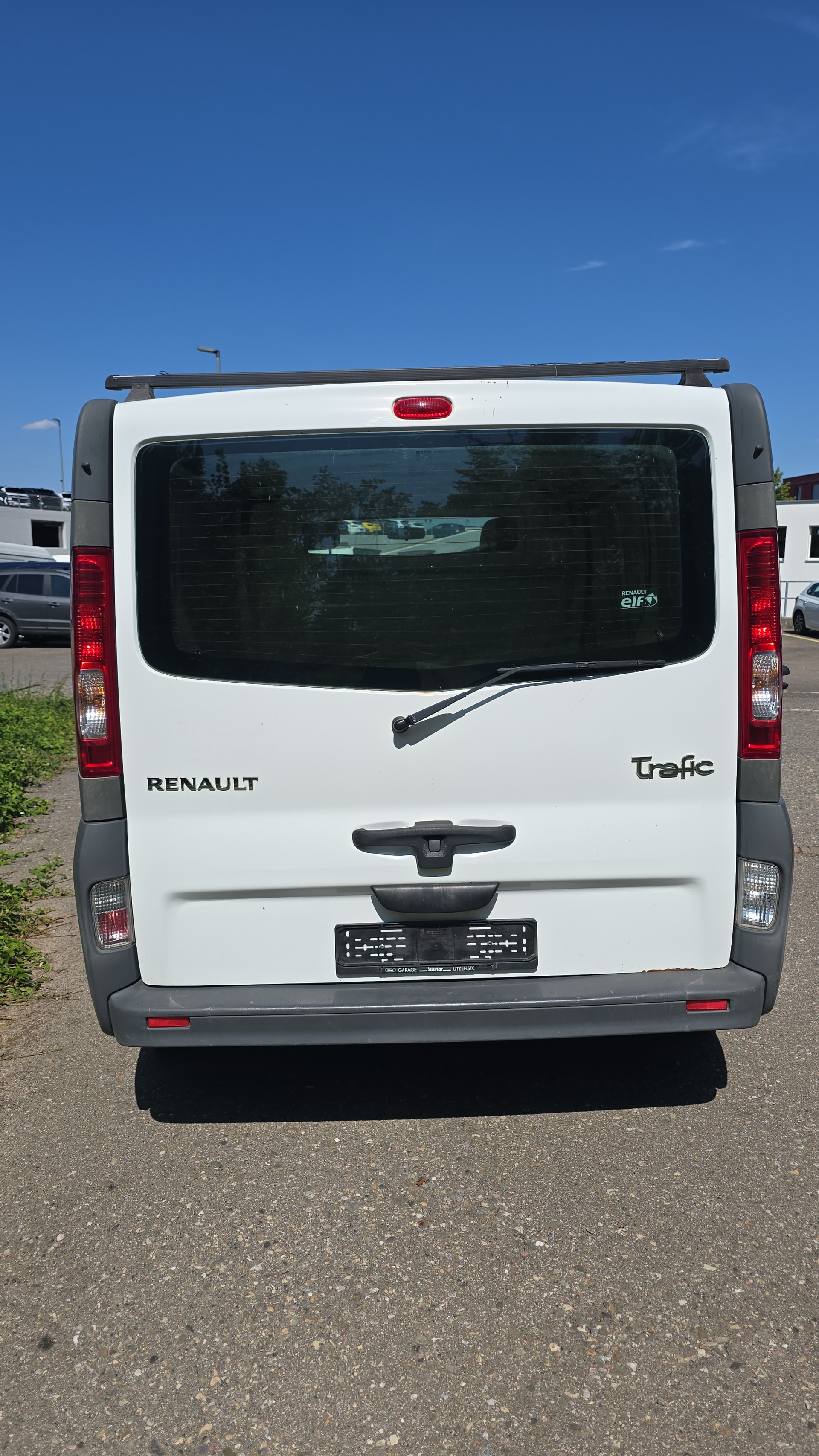 RENAULT Trafic 2.0 dCi 115 2.9t L2H1-image-2