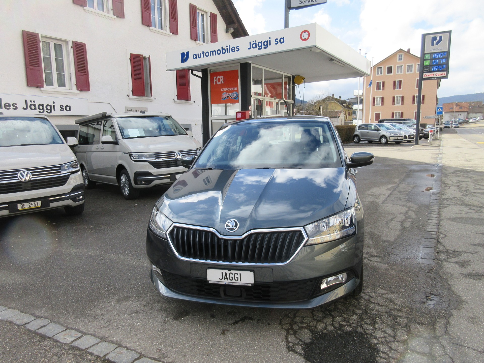 SKODA Fabia 1.0 TSI Ambition-image-1