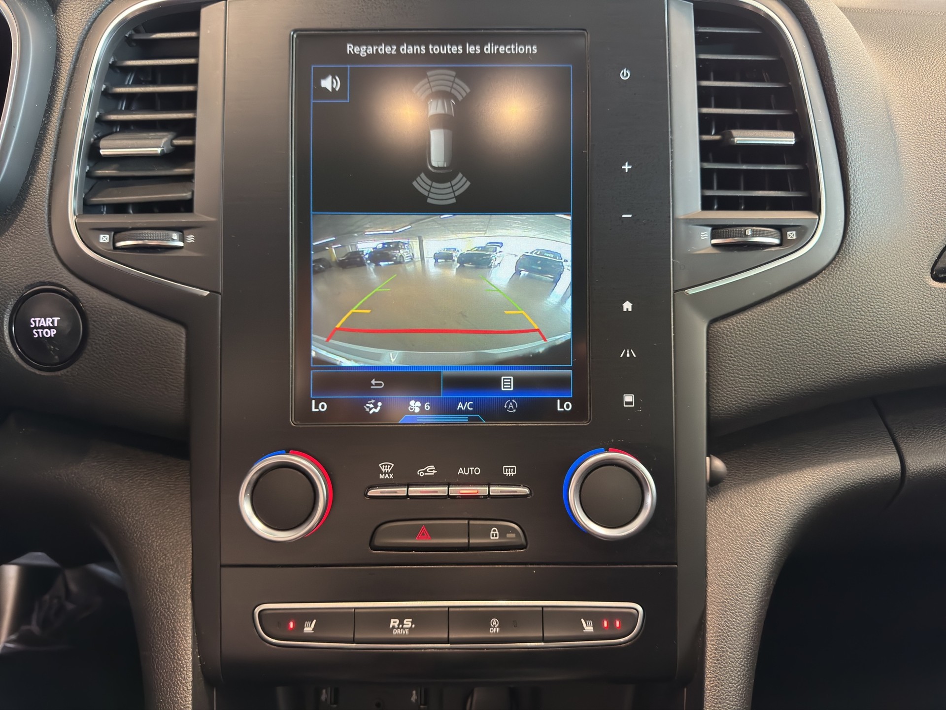 RENAULT Mégane RS 280 EDC //Pack Nav 8.7 Bose/Sièges de Sport R.S./Toit panoramique ouvrant éléctrique-image-12