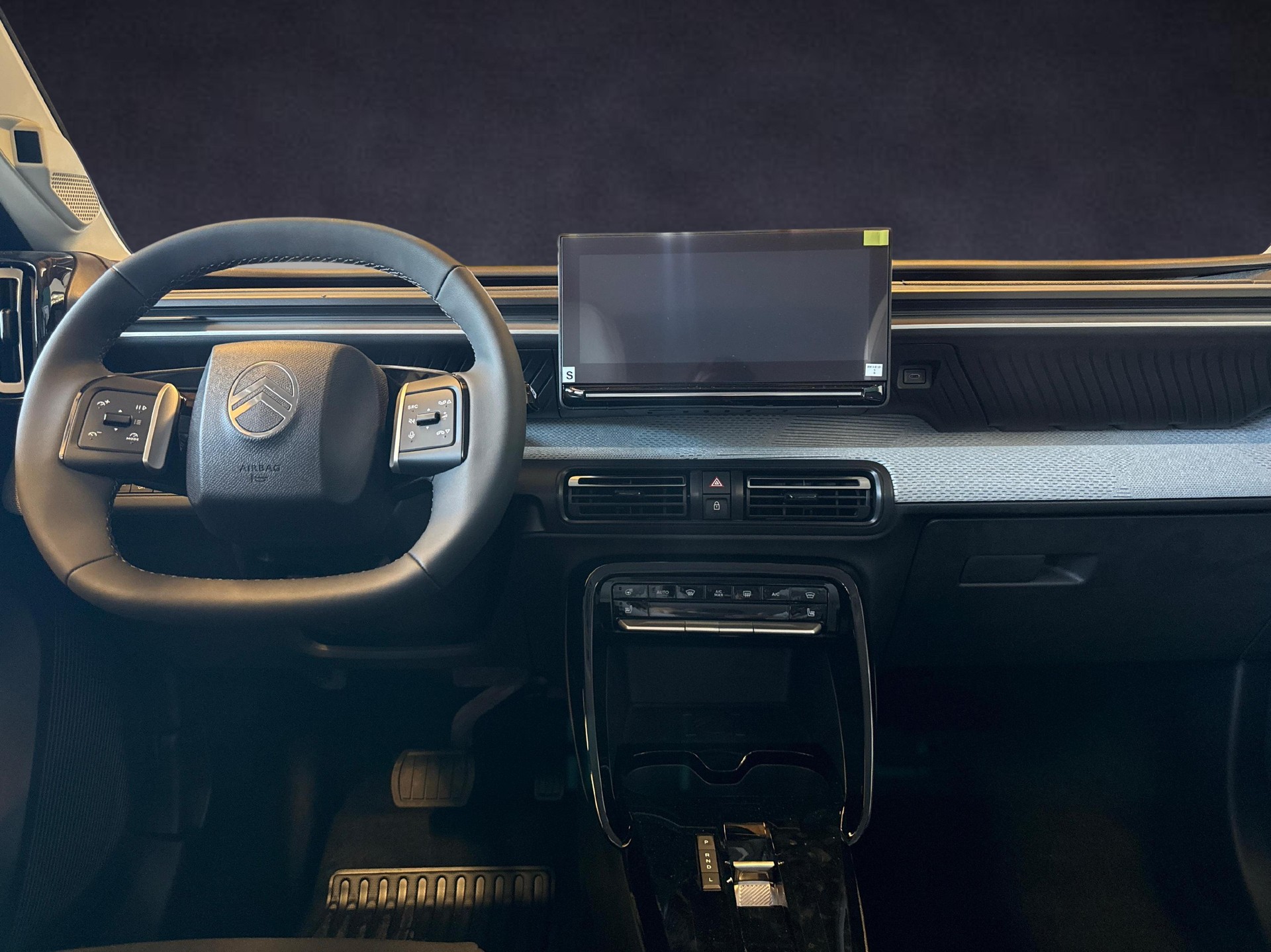 CITROEN C3 1.2 Hybrid Max-image-8