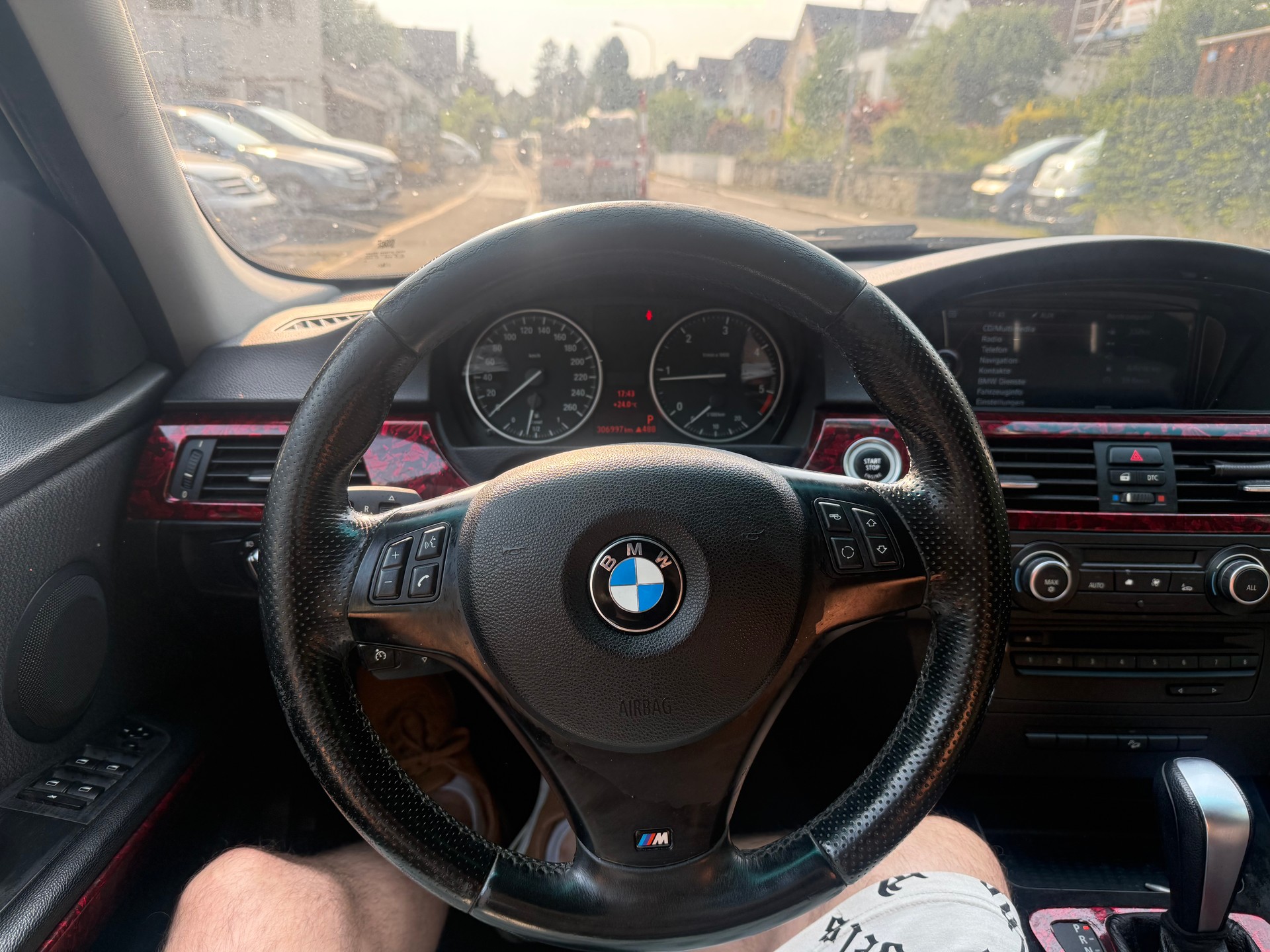 BMW 320d xDrive Touring more4you Steptronic-image-6