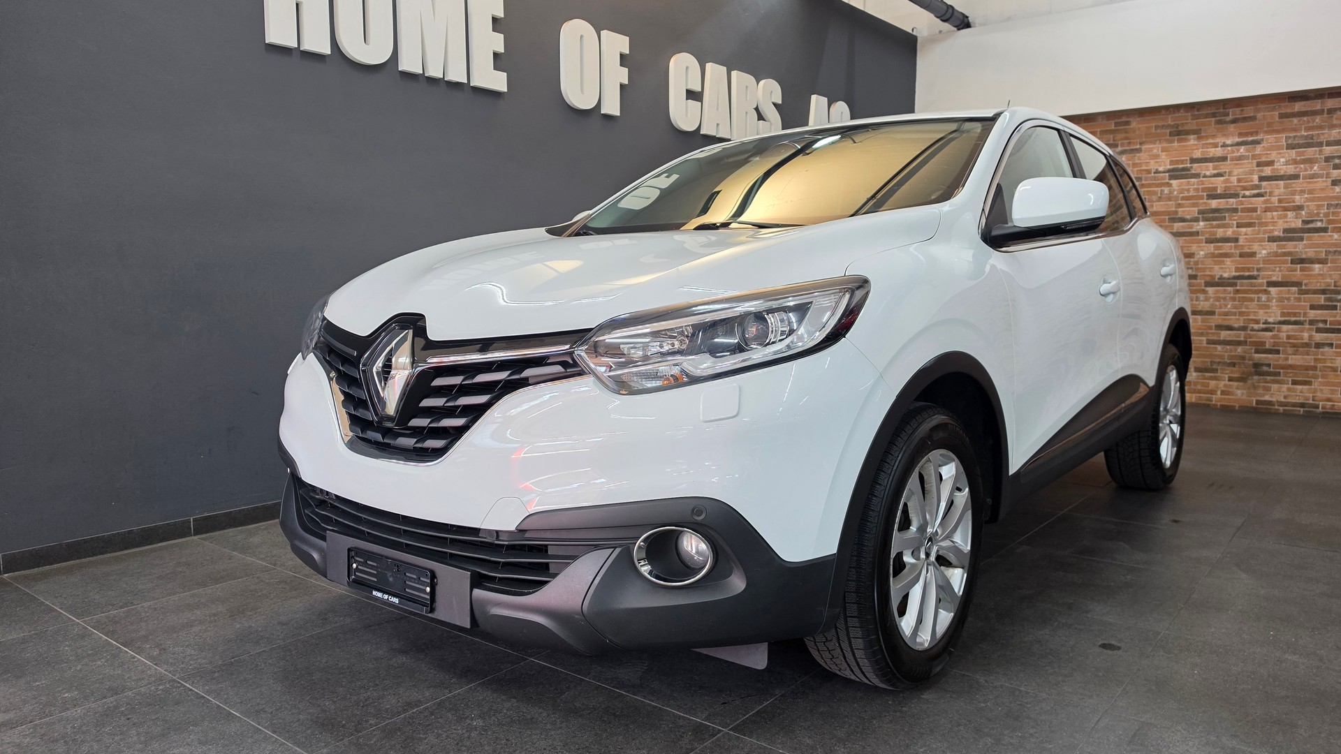 RENAULT Kadjar 1.6 dCi Zen 4x4-image-0