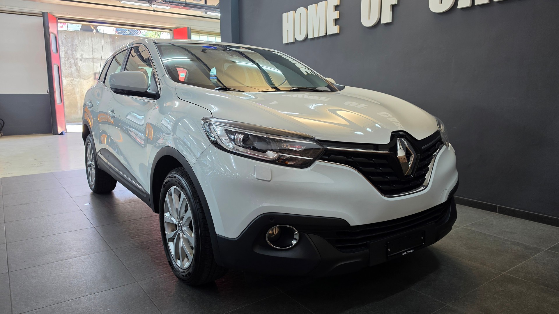 RENAULT Kadjar 1.6 dCi Zen 4x4-image-10
