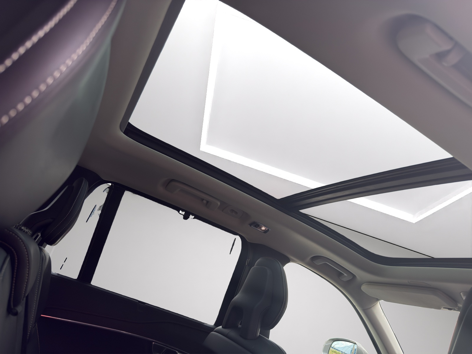 VOLVO XC90 2.0 T5 Inscription 7P. AWD-image-12