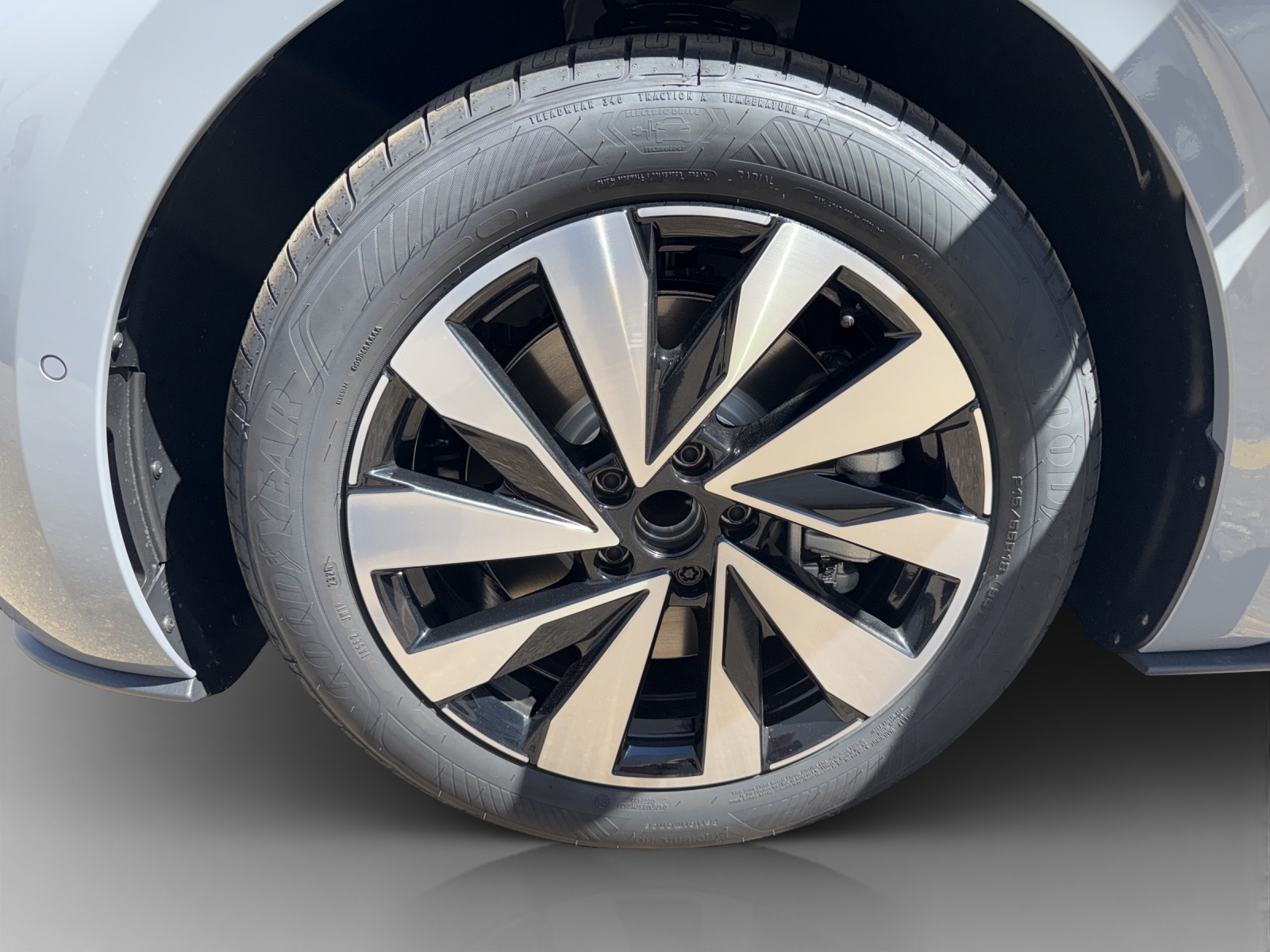 VW ID.3 Neo 58 kWh 190 PS Life-image-13
