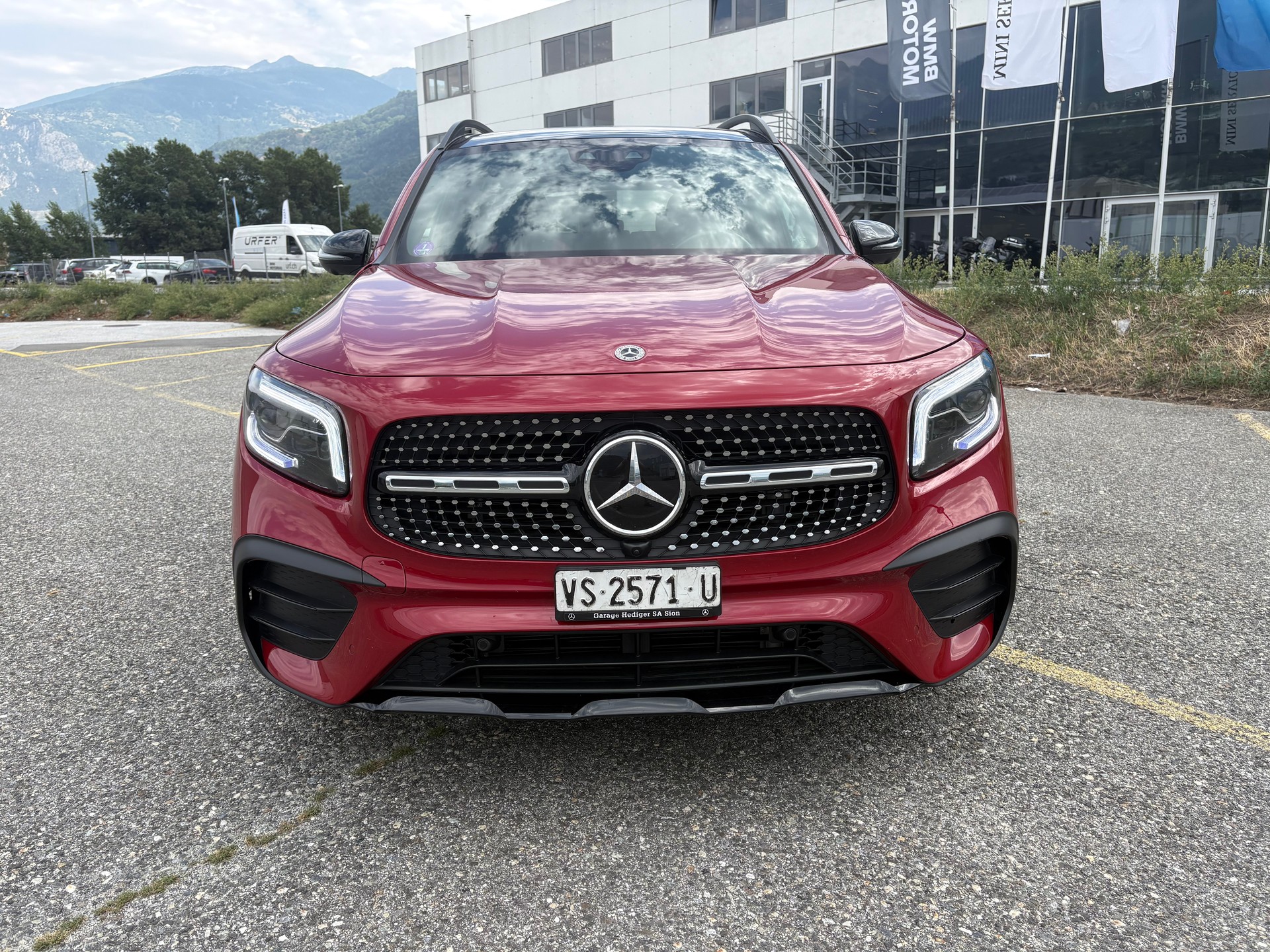 MERCEDES-BENZ GLB 250 4Matic AMG Line 8G-Tronic-image-0