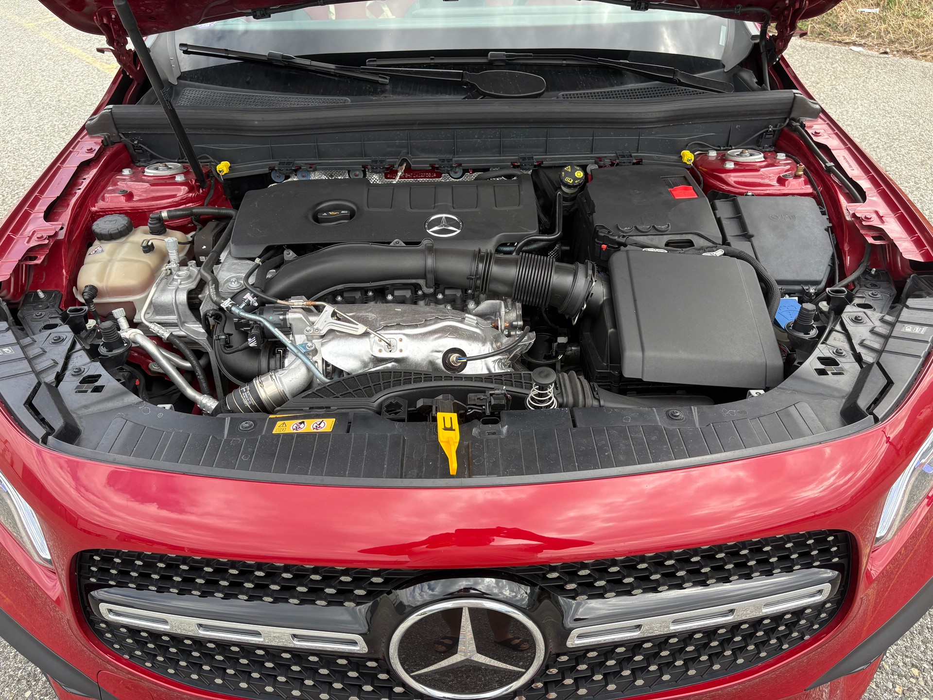 MERCEDES-BENZ GLB 250 4Matic AMG Line 8G-Tronic-image-11