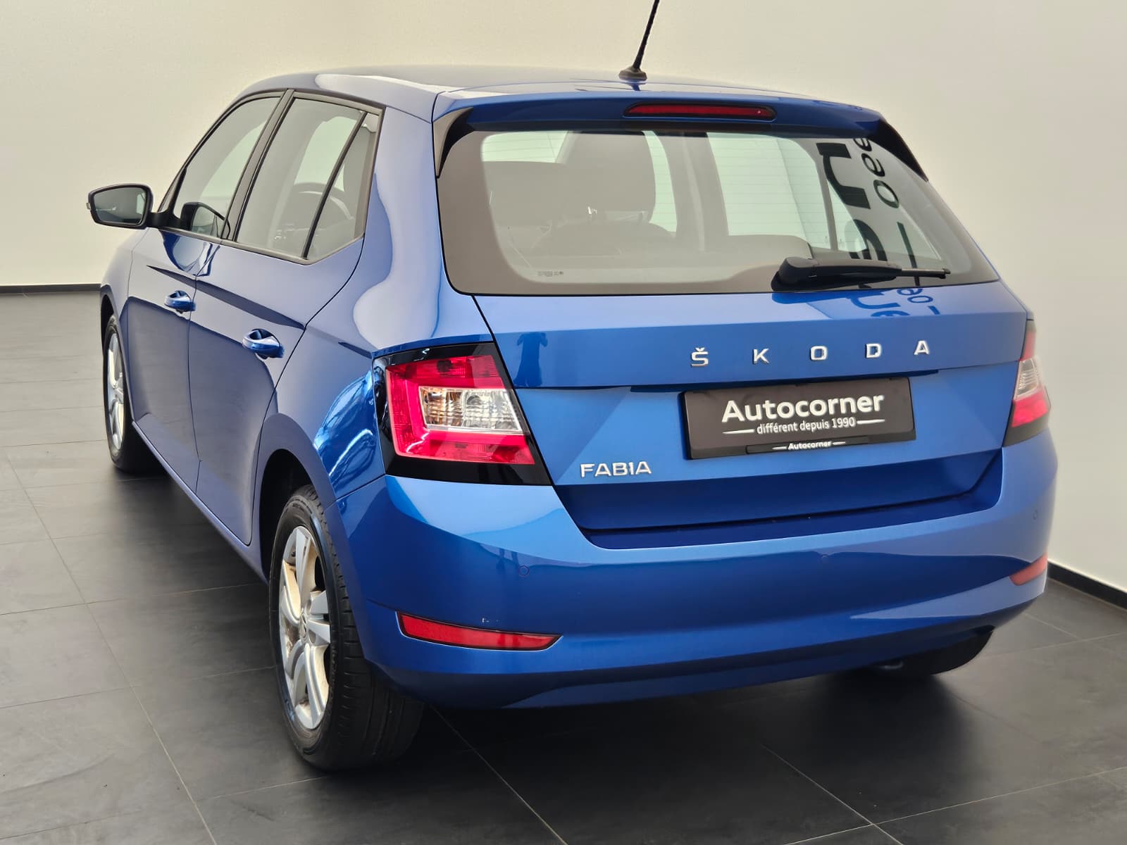 SKODA Fabia 1.0 TSI Ambition DSG-image-8