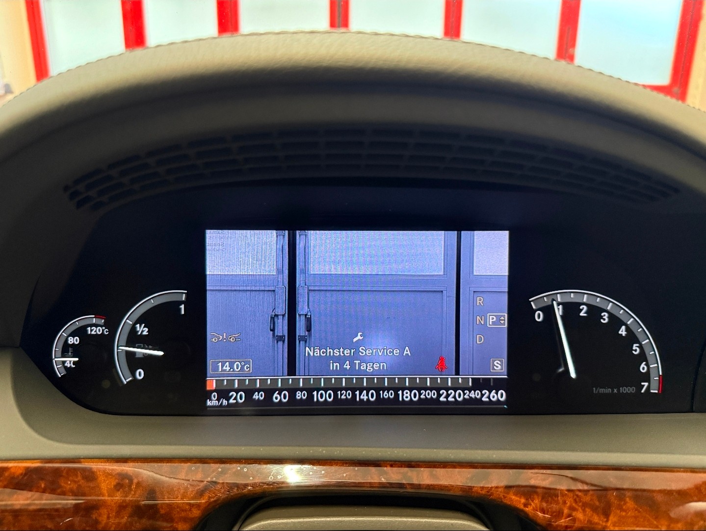 MERCEDES-BENZ S 500 V8 4matic Lang-image-8