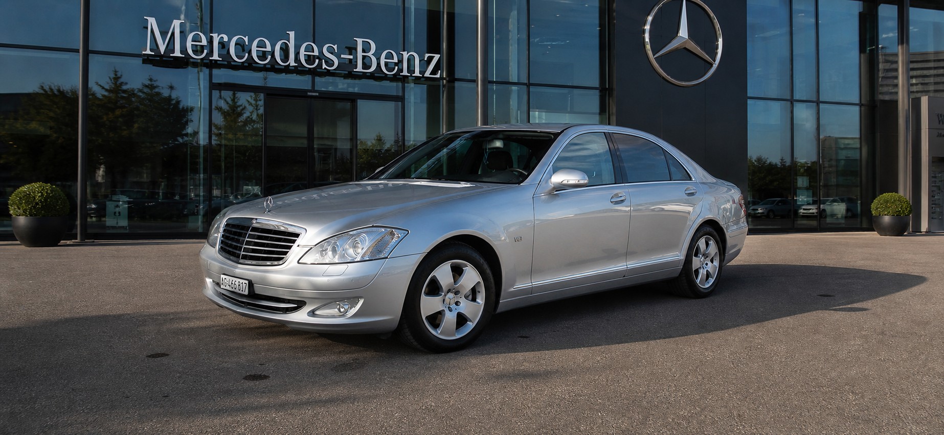 MERCEDES-BENZ S 500 V8 4matic Lang-image-0