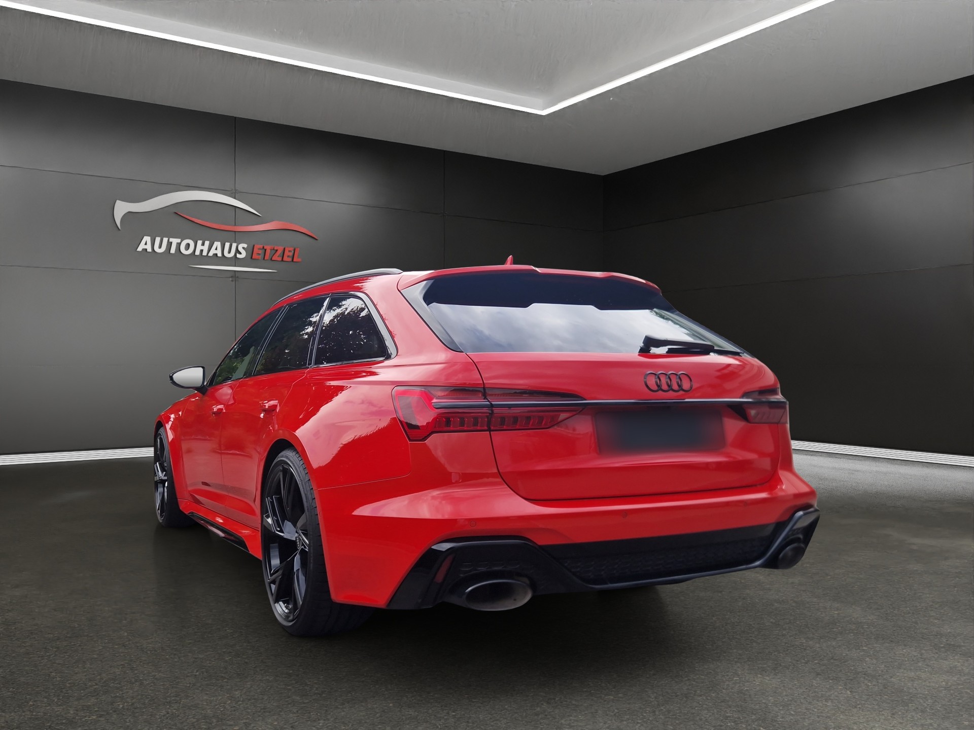 AUDI RS6 Avant 4.0 TFSI V8 quattro-image-4