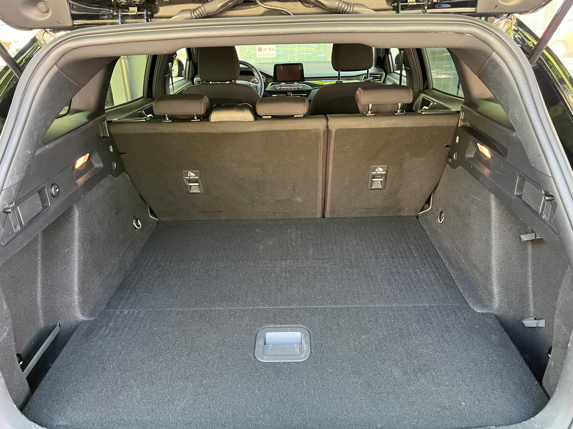FORD 1.0i EcoB 125 ST-Line-image-6