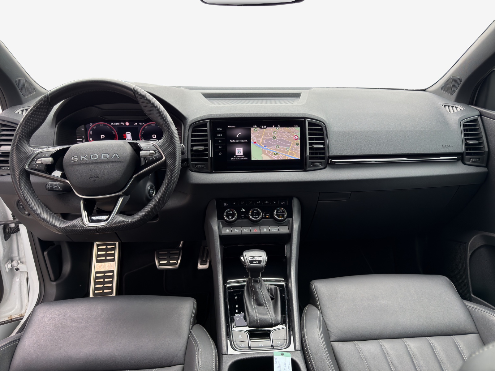 SKODA Karoq 2.0 TSI SportLine 4x4 DSG-image-8