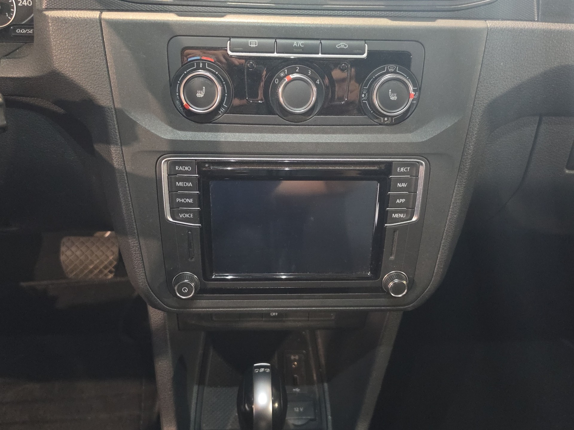 VW Caddy Maxi 2.0TDI BlueMotion Technology DSG-image-14