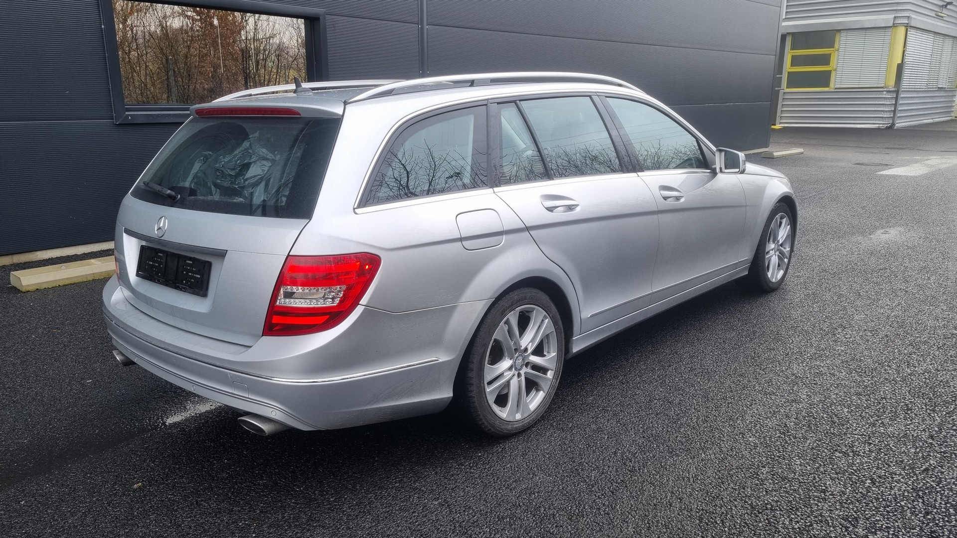 MERCEDES-BENZ C 300 CDI Elégance 4Matic 7G-Tronic-image-2