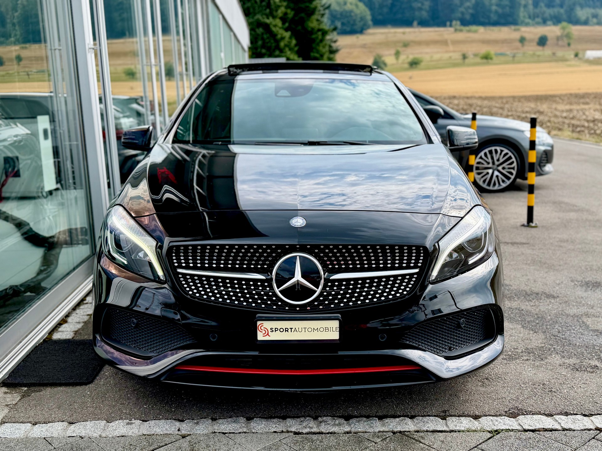 MERCEDES-BENZ A 250 Sport 4Matic 7G-DCT-image-3