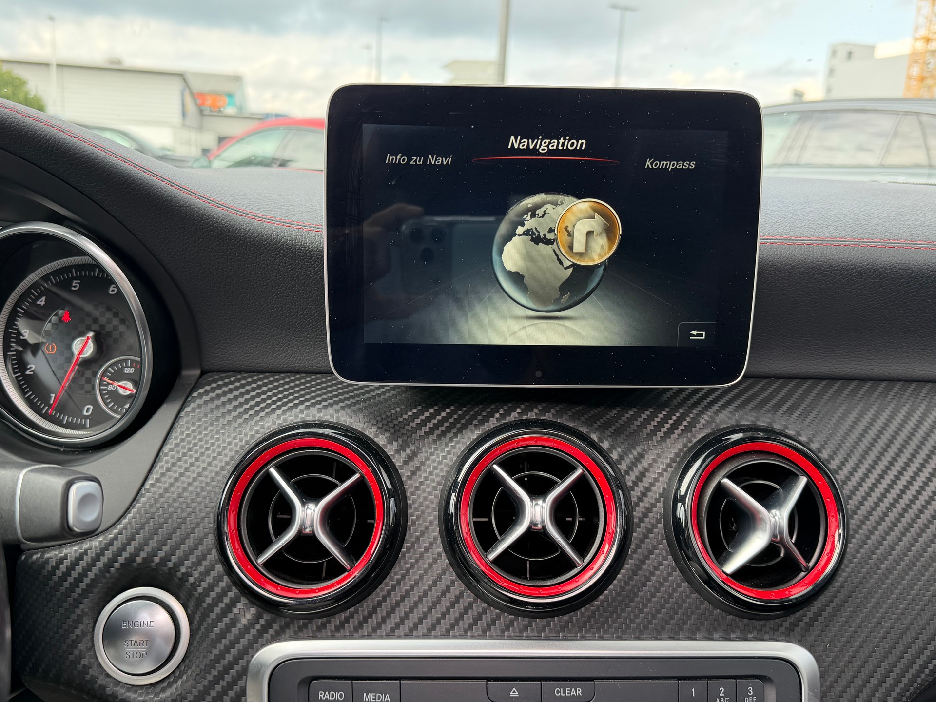 MERCEDES-BENZ A 250 Sport 4Matic 7G-DCT-image-14