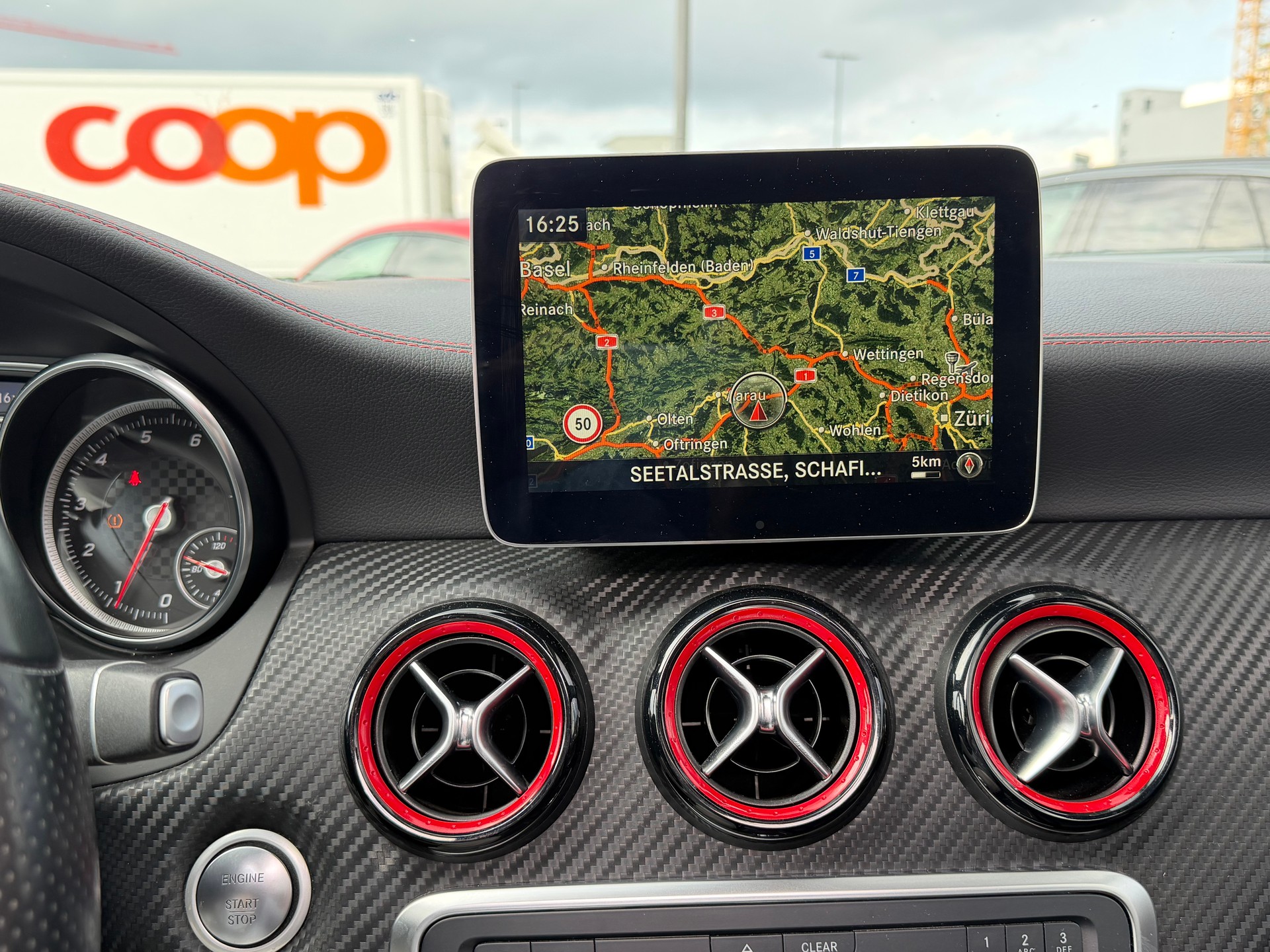 MERCEDES-BENZ A 250 Sport 4Matic 7G-DCT-image-17
