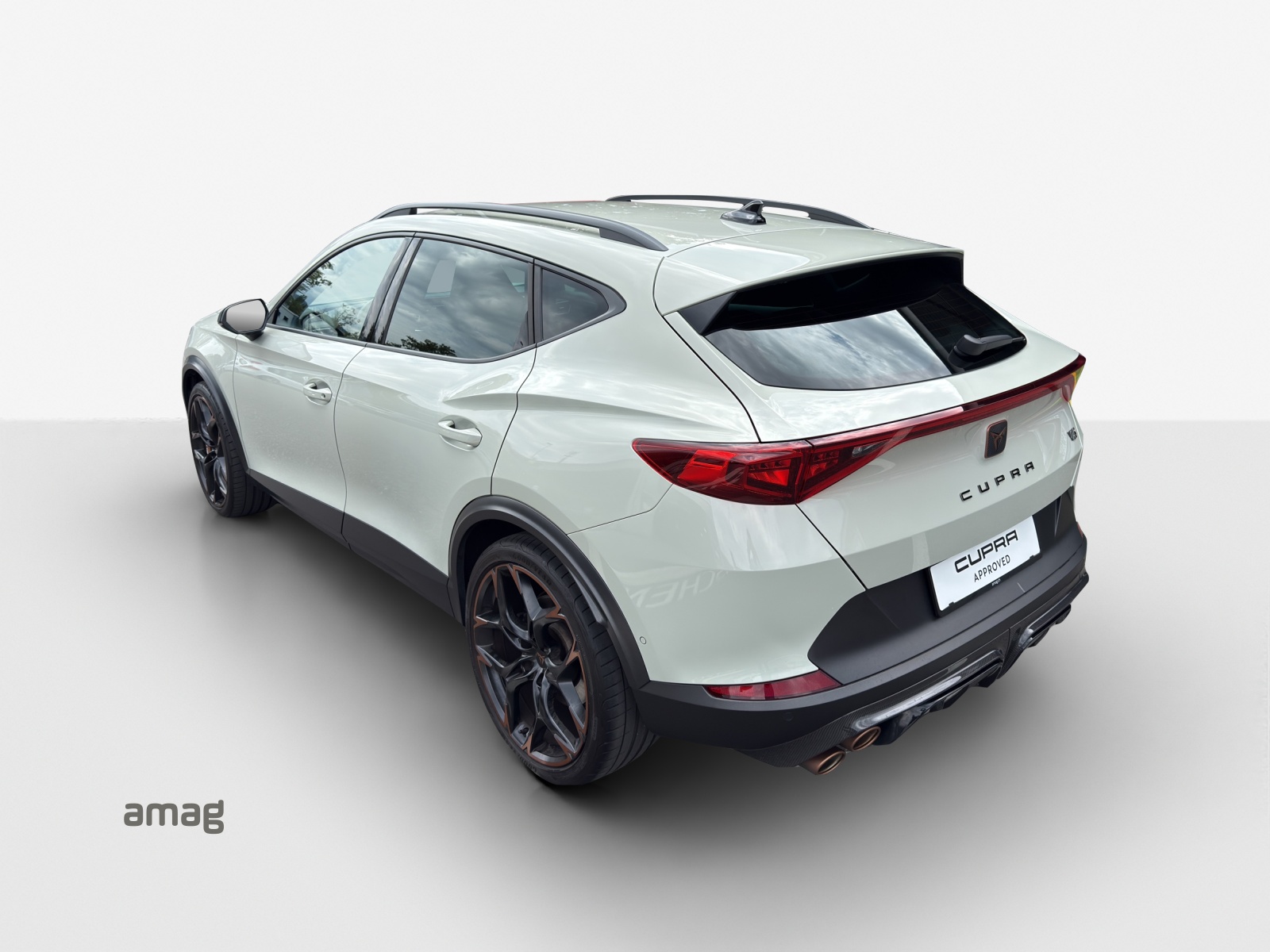 CUPRA Formentor 2.5TSI VZ5 Taiga Grey 4Drive DSG-image-2