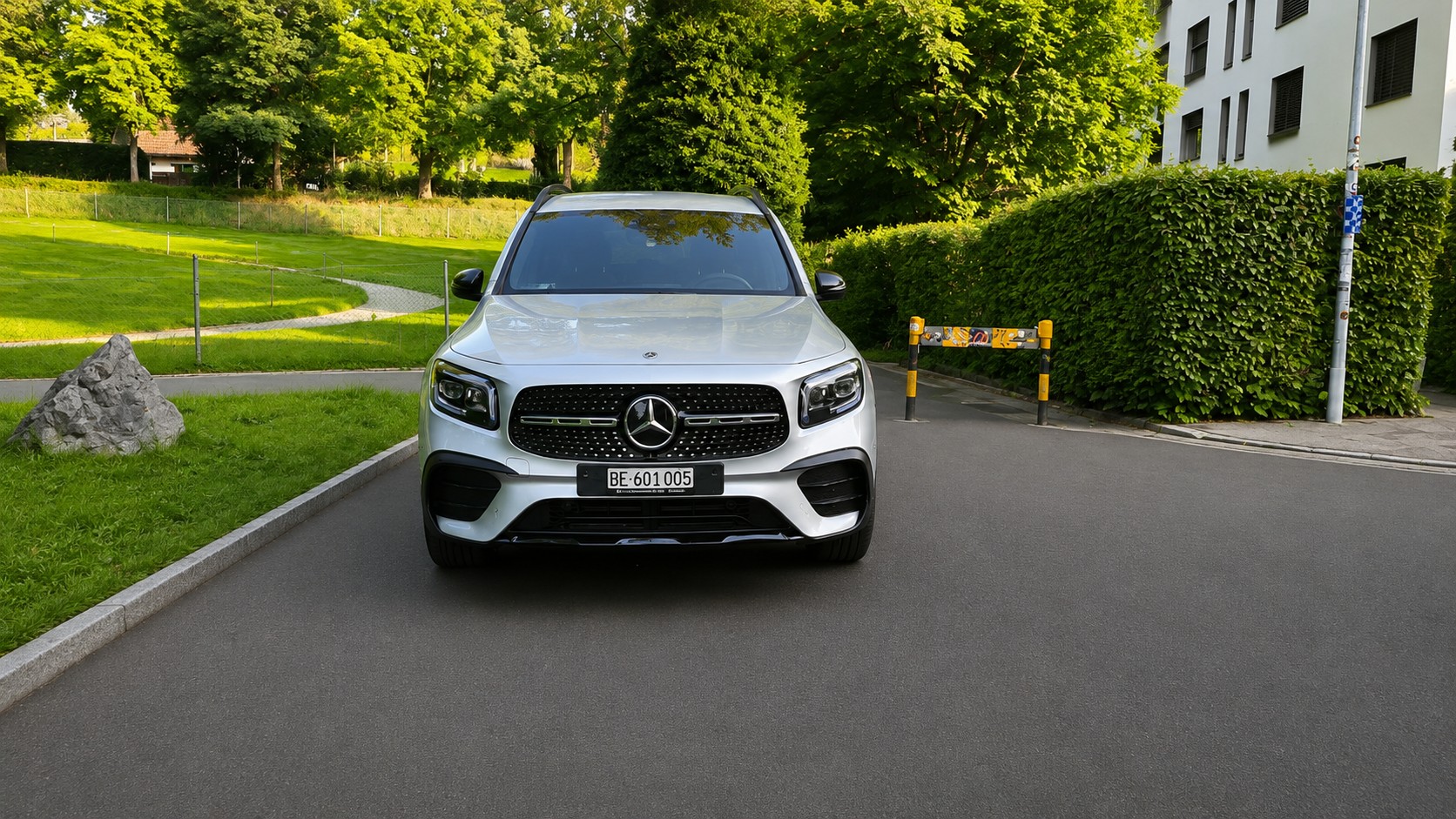 MERCEDES-BENZ GLB 200 d 4Matic *AMG Line*-image-7
