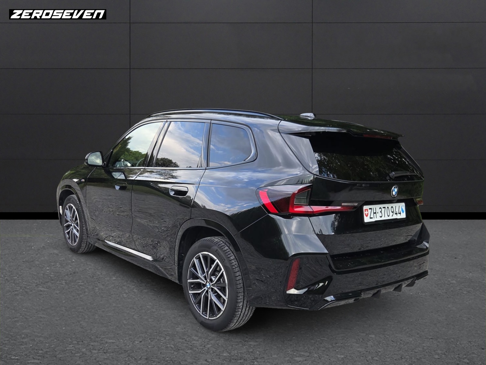 BMW X1 xDrive 23d 48V M Sport-image-3