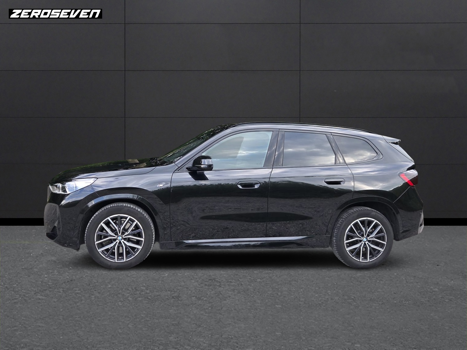 BMW X1 xDrive 23d 48V M Sport-image-2