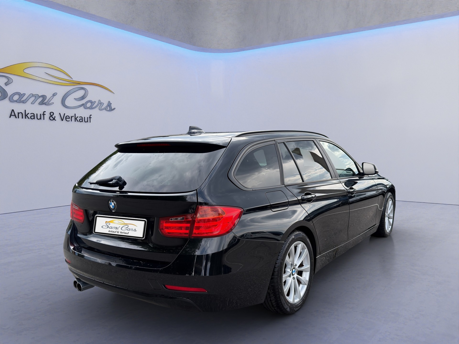 BMW 335d xDrive Touring Steptronic-image-6