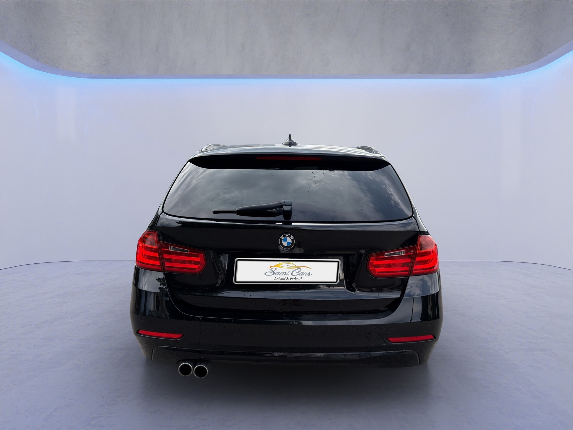 BMW 335d xDrive Touring Steptronic-image-4