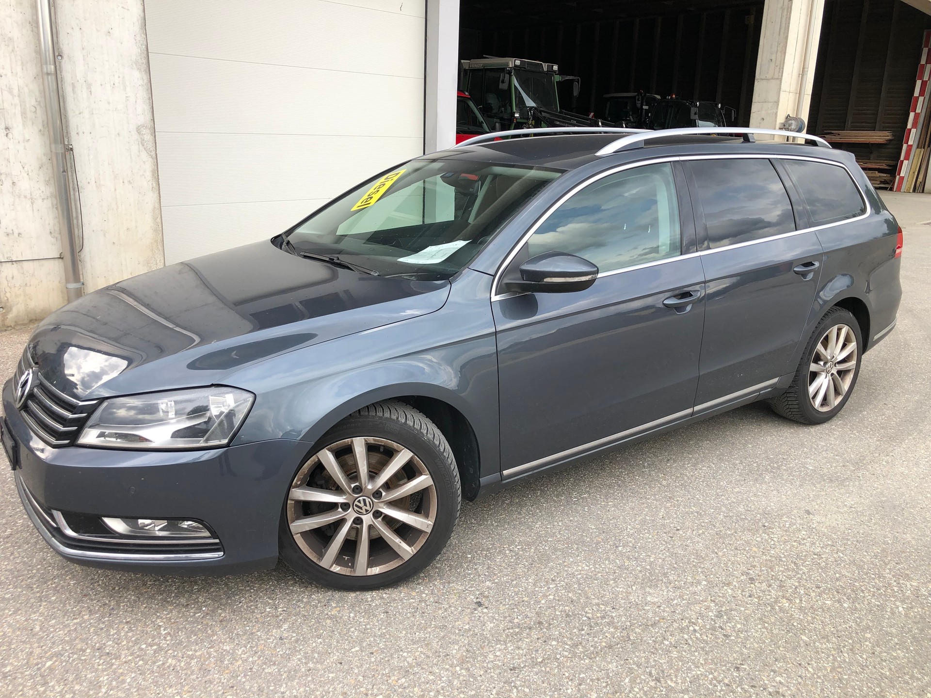 VW Passat Variant 2.0 TDI BMT Highline DSG-image-2