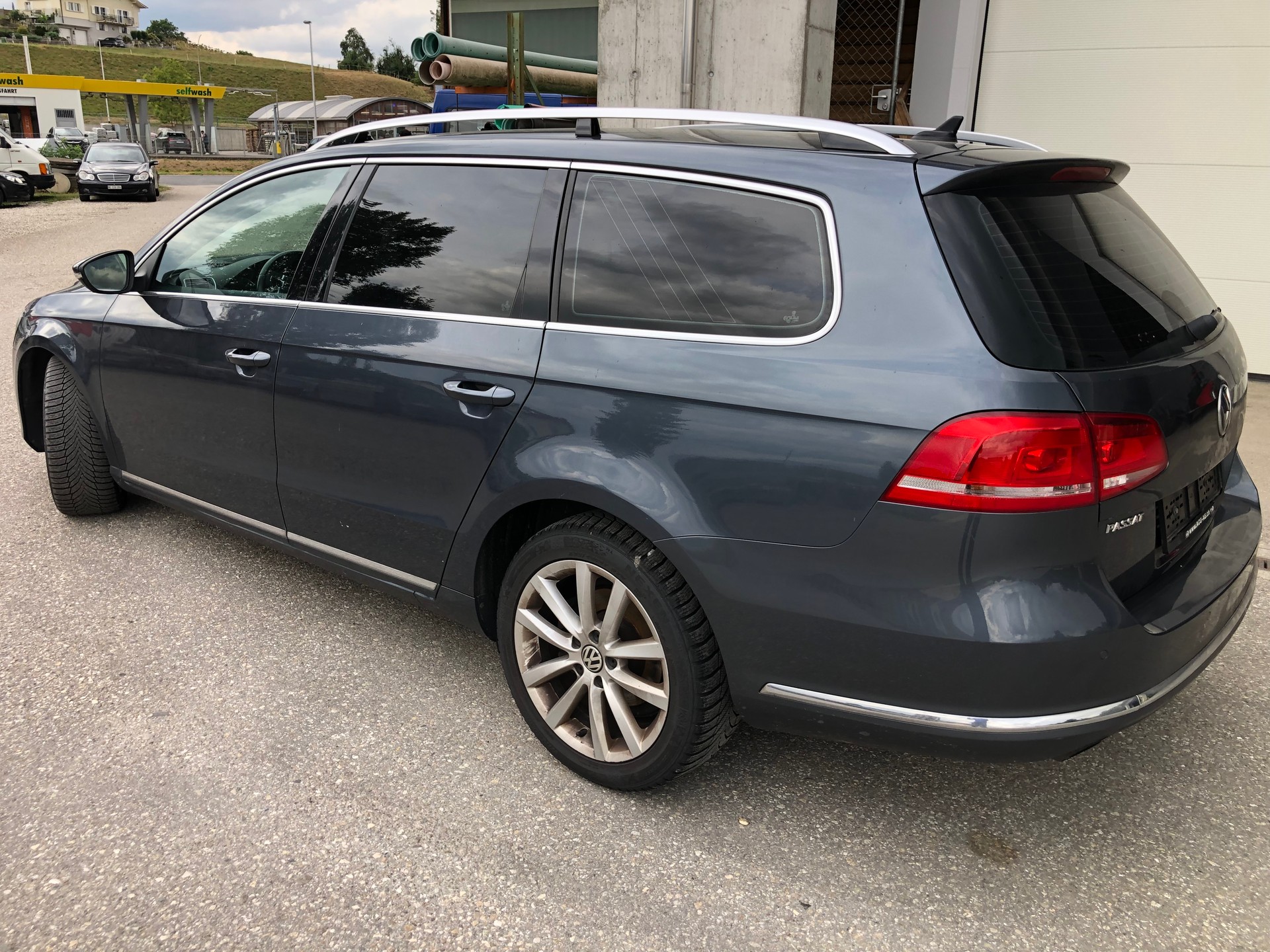 VW Passat Variant 2.0 TDI BMT Highline DSG-image-4