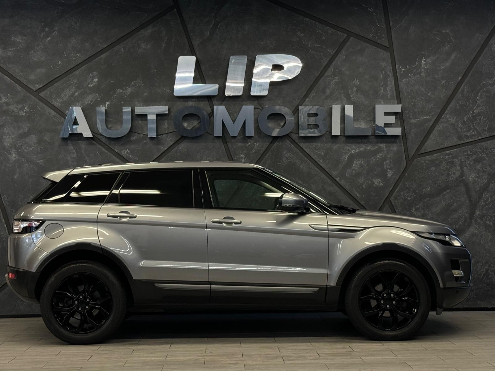 LAND ROVER Range Rover Evoque 2.2 TD4 Pure AT6-showroom-element-3