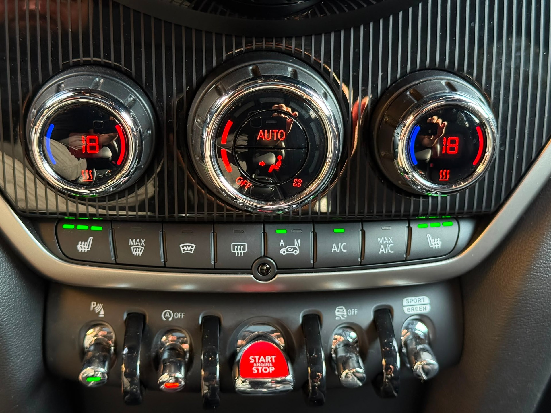 MINI Countryman F60 2.0i Cooper S SAG ALL4-image-14