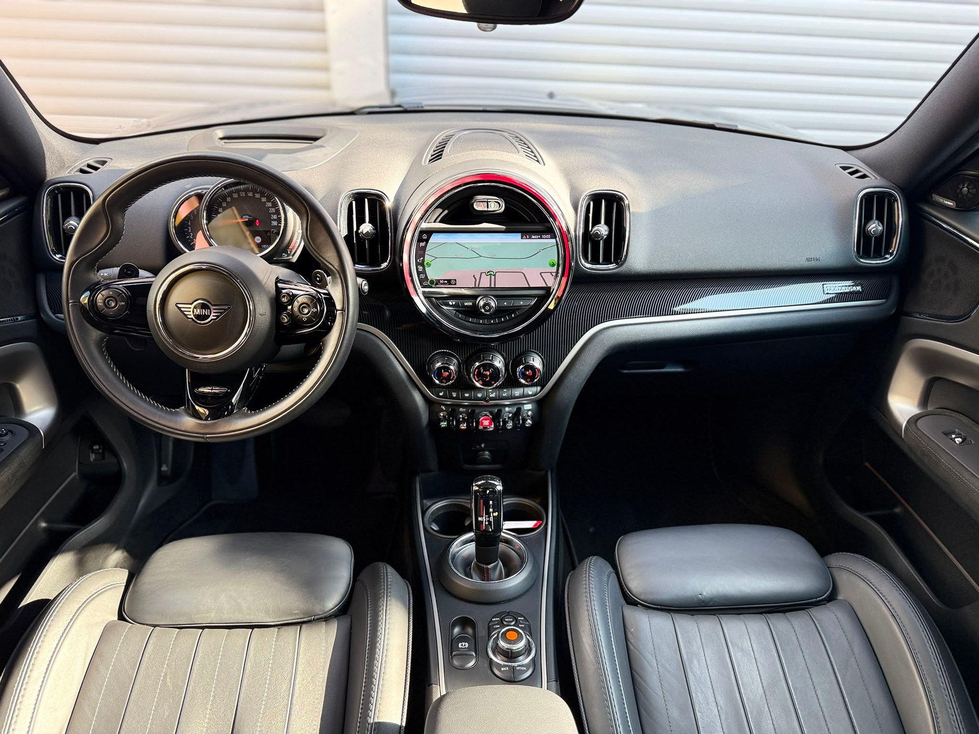 MINI Countryman F60 2.0i Cooper S SAG ALL4-image-10