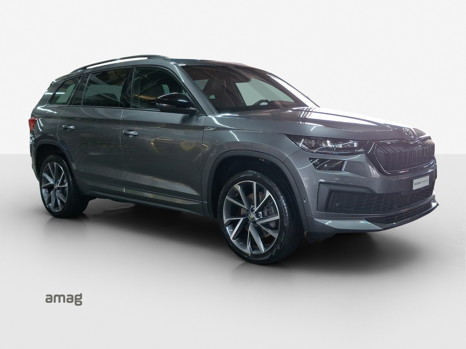 SKODA Kodiaq 2.0 TSI 4x4 SportLine-image-5