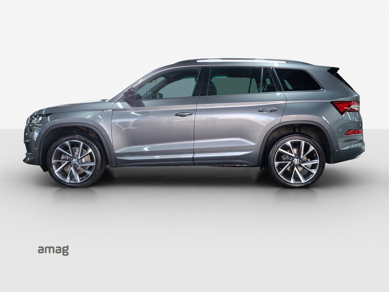 SKODA Kodiaq 2.0 TSI 4x4 SportLine-image-1