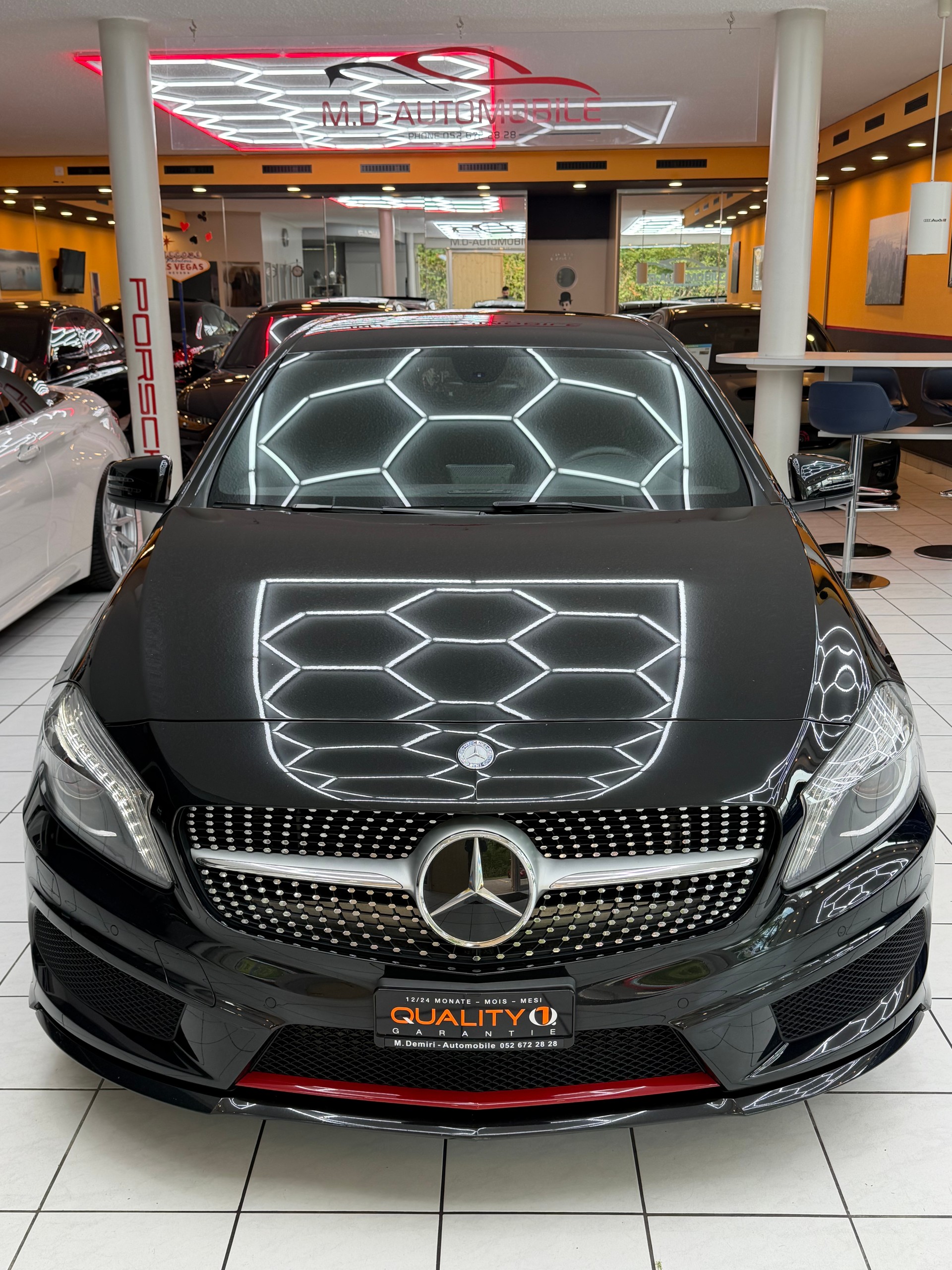 MERCEDES-BENZ A 250 Sport-image-3
