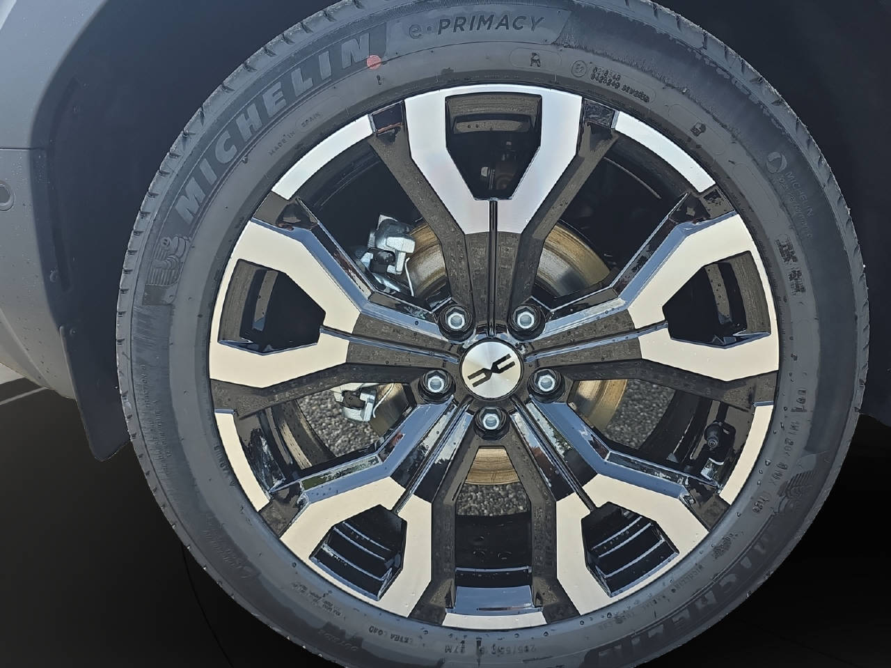 DACIA Bigster 1.2 Hybrid Journey 4WD-image-12