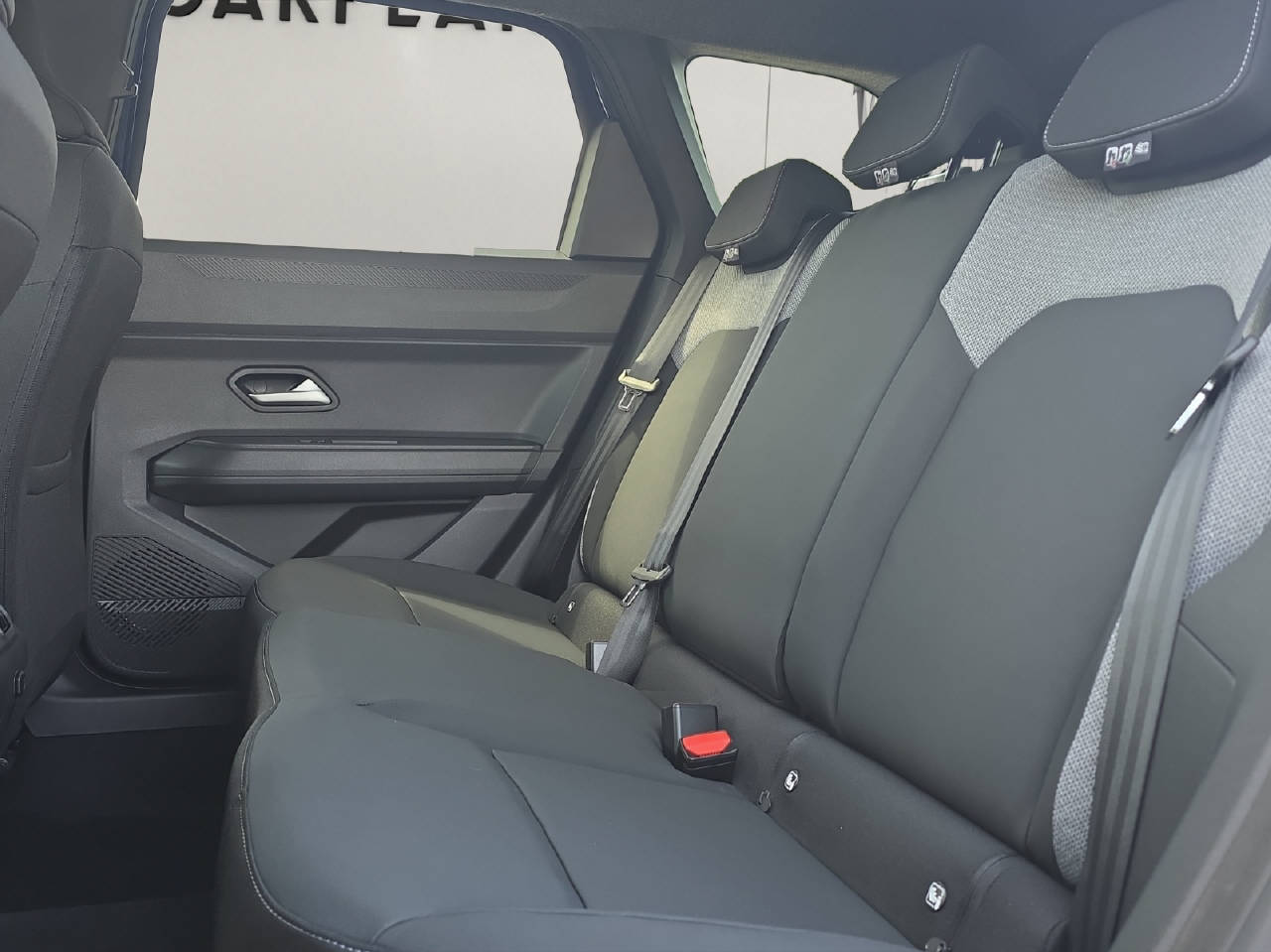 DACIA Bigster 1.2 Hybrid Journey 4WD-image-10